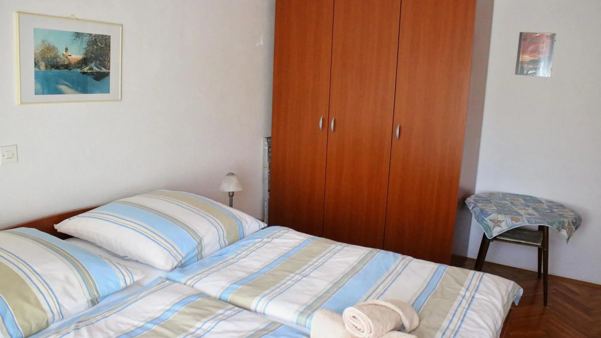 Apartments & Rooms Neno Tribanj-Kruscica Affittacamere