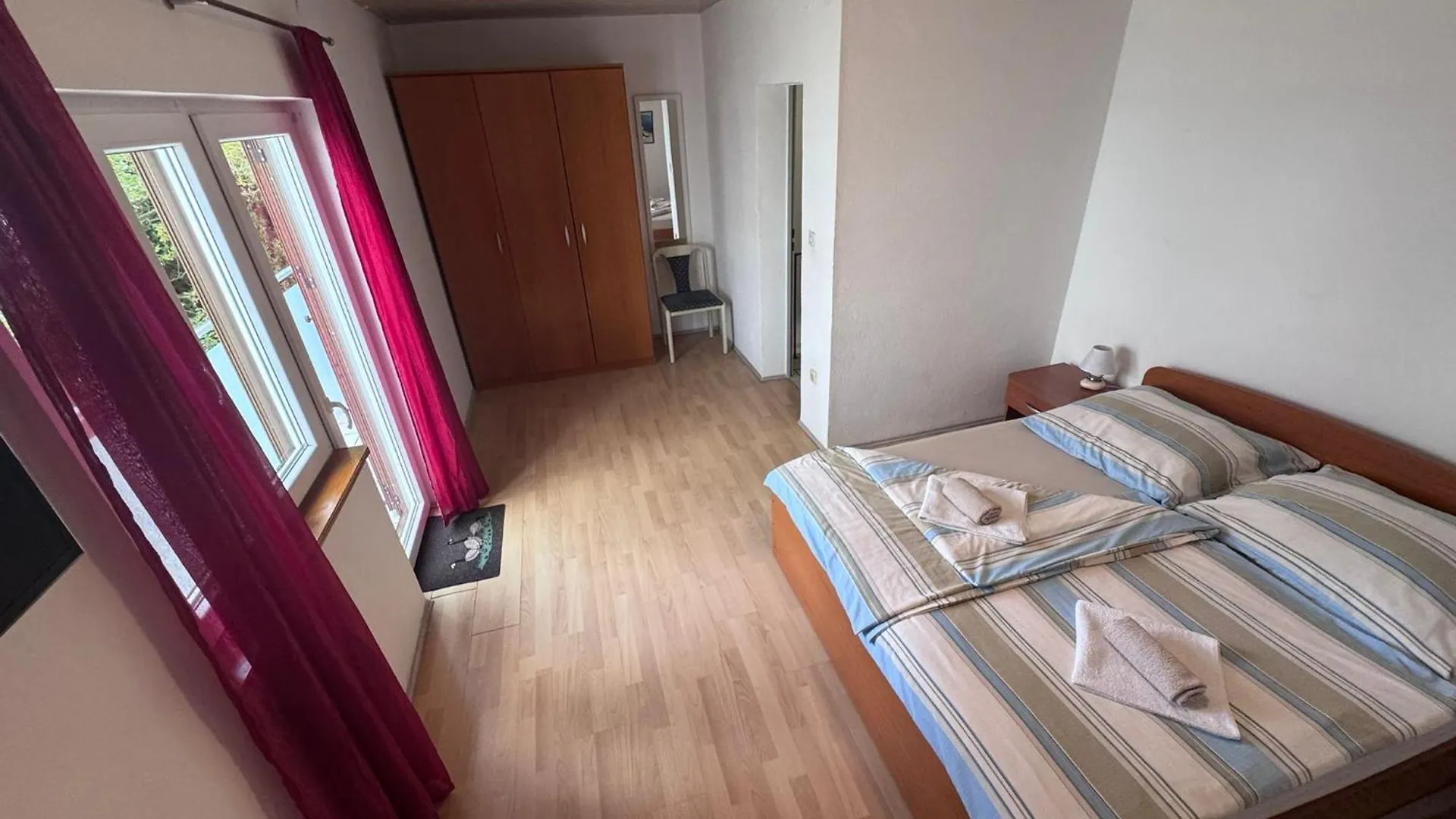 Affittacamere Apartments & Rooms Neno Tribanj-Kruscica