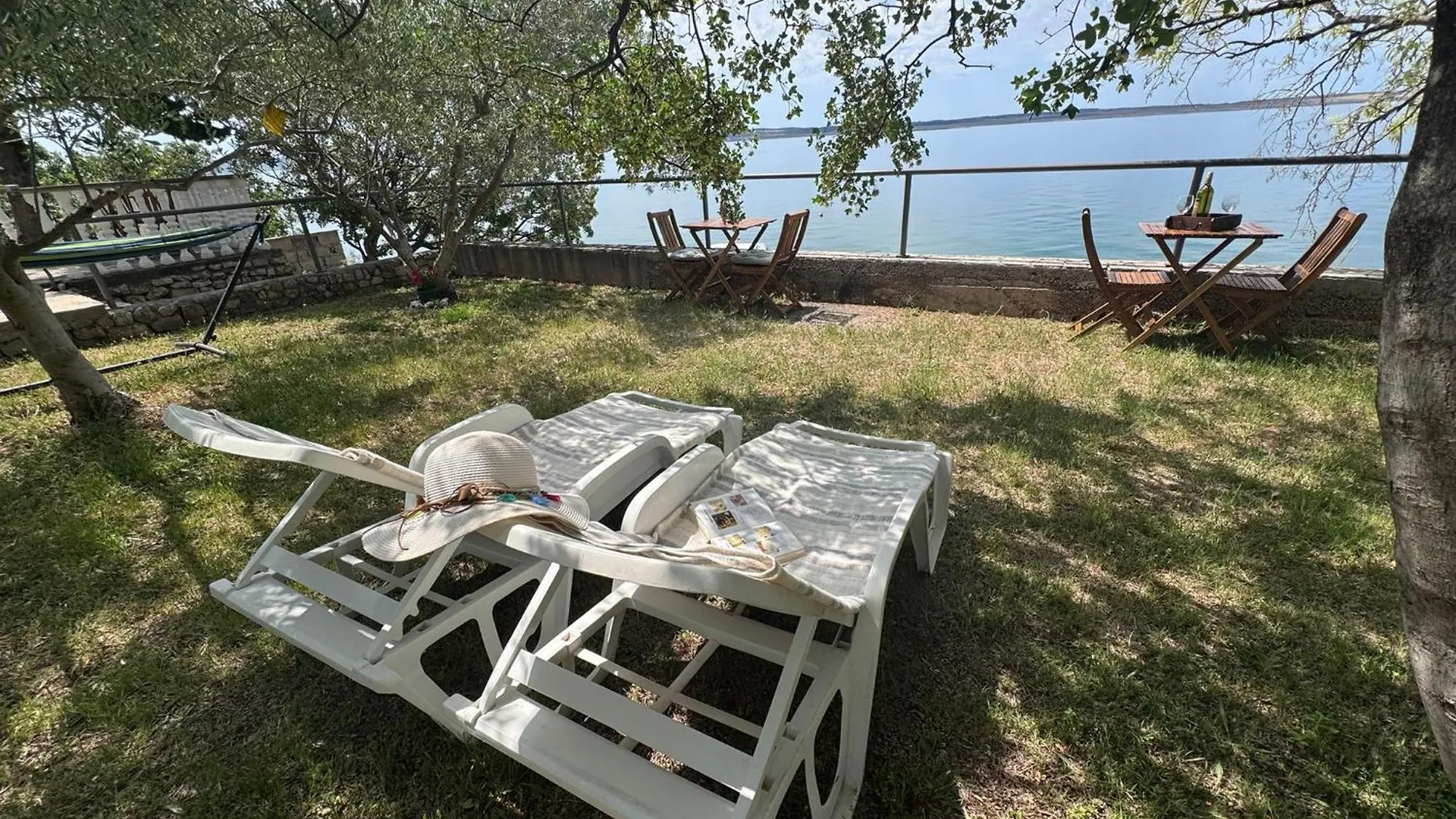 Apartments & Rooms Neno Tribanj-Kruscica